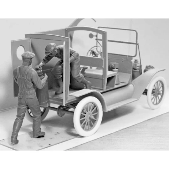 American Gasoline Loaders (1910s)(2 figu, 1/24 - ICM 24018