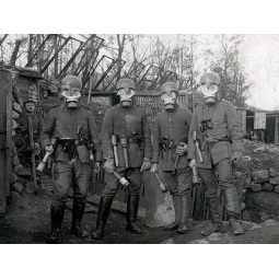 German Infantry in Gas Masks 1918 - ICM 35695