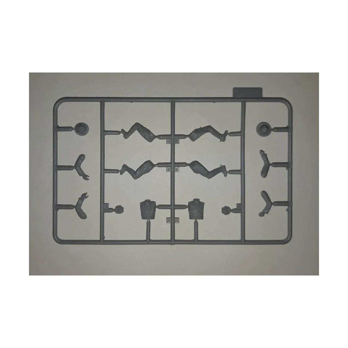 US Drivers(1917-1918)(2 figures), 1/35 - ICM 35706