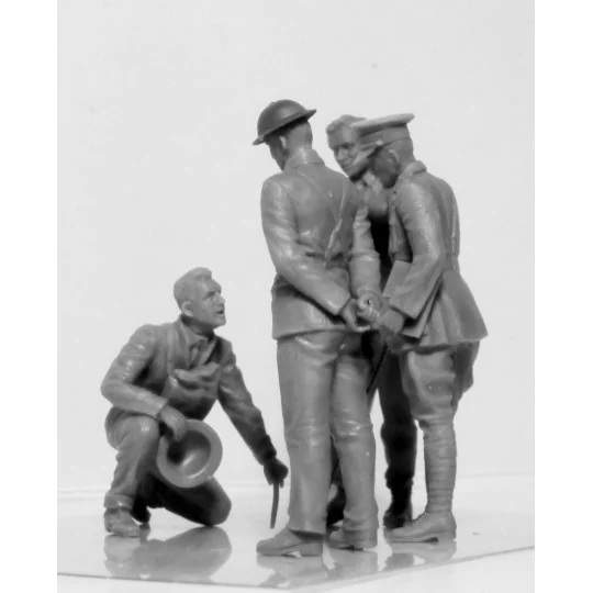 WWI British Tank Crew (4 figures) - ICM 35708