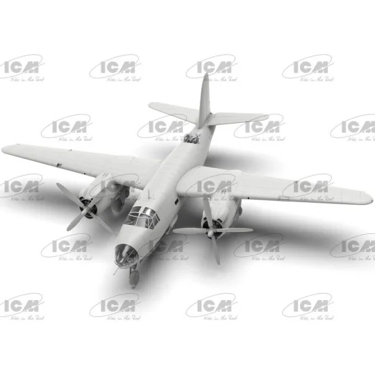 B-26B Marauder, WWII American Bomber (100% new molds), 1/48 - ICM 4...
