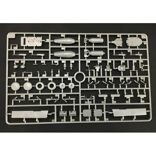 Curtiss P-40C (Hawk 81-A2) Fighter -AVG Flying Tigers - Bronco Mode...