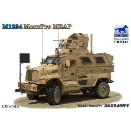 M1224 MaxxPro MRAP - Bronco Models CB35142