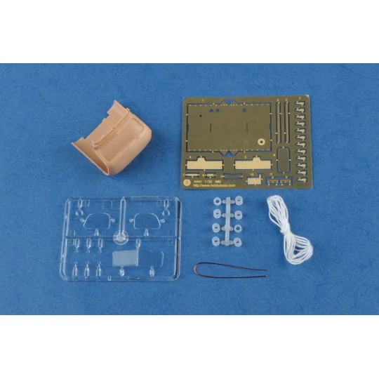 US GMC CCKW-352 Steel Cargo Truck, 1/35 - Hobby Boss 83831