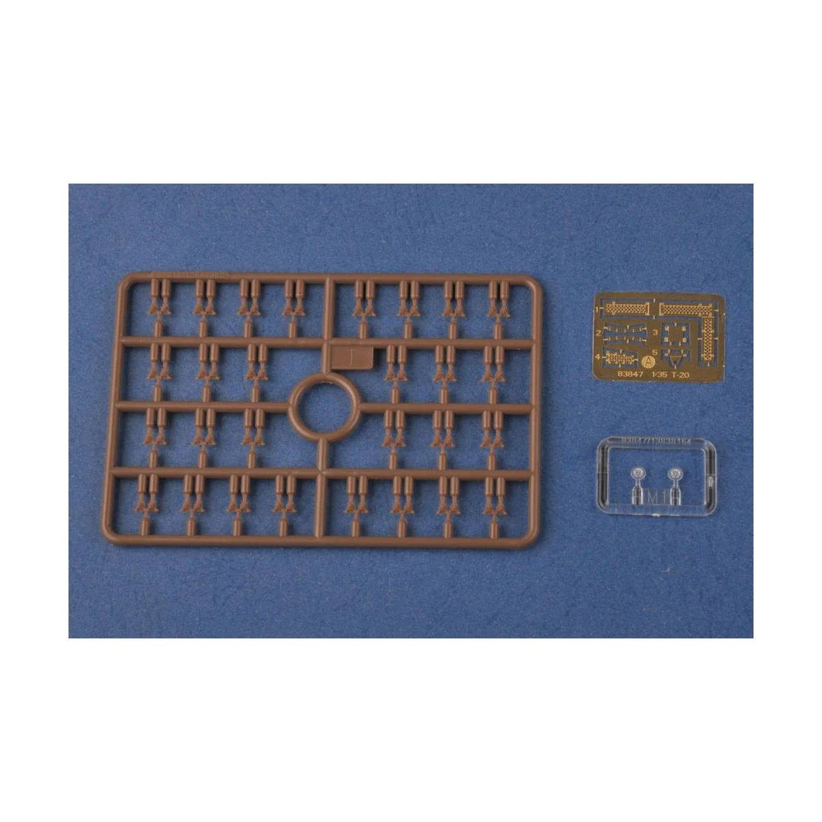 Soviet T-20 Armored Tractor Komsomolets 1940, 1/35 - Hobby Boss 83848 Soviet T-20 Armored Tractor Komsomolets 1940, 1/35 - Hobby Boss 83848