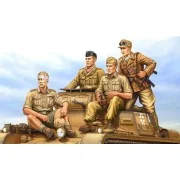 German Tropical Panzer Crew, 1/35 - Hobby Boss 84409 German Tropical Panzer Crew, 1/35 - Hobby Boss 84409