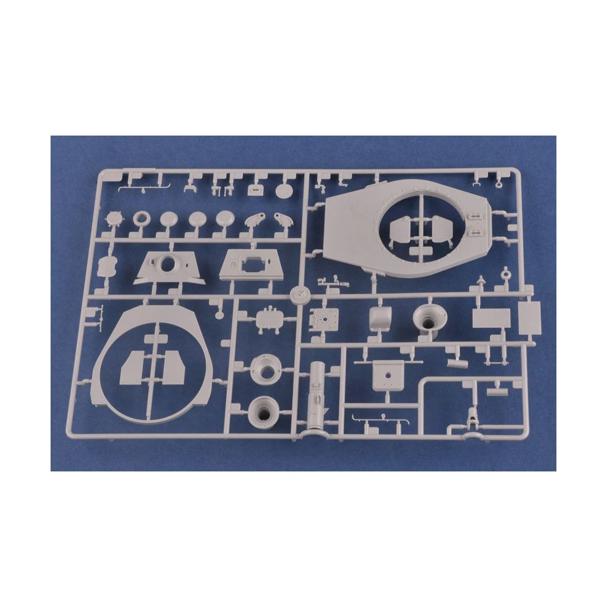 Pz.Kpfw.VI Sd.Kfz.181 Tiger II(Henschel, 1/35 - Hobby Boss 84533 Pz.Kpfw.VI Sd.Kfz.181 Tiger II(Henschel, 1/35 - Hobby Boss 84533