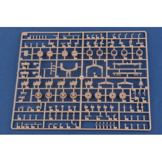 M911 C-HET w/m747 Heavy Equipment Semi- Trailer - Hobby Boss 85519