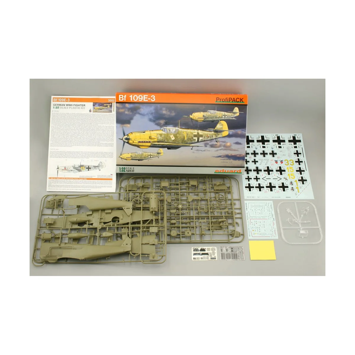 Bf 109E-3 Profipack, 1/32 - Eduard Plastic Kits 3002