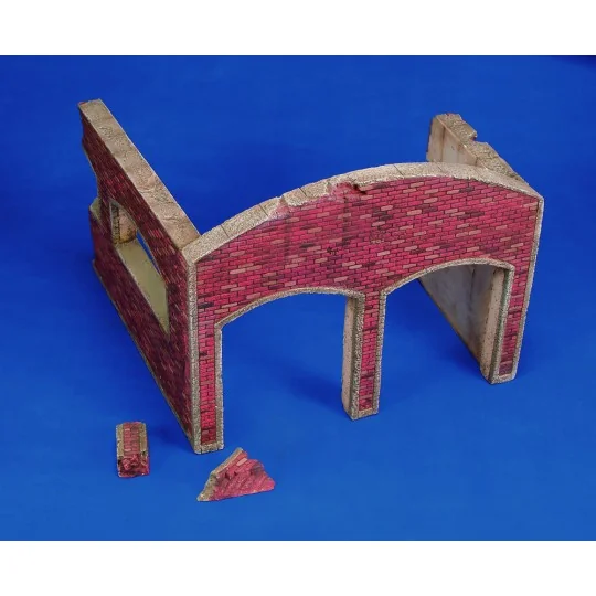 Destroyed Factory, 1/35 - Royal Model RM002