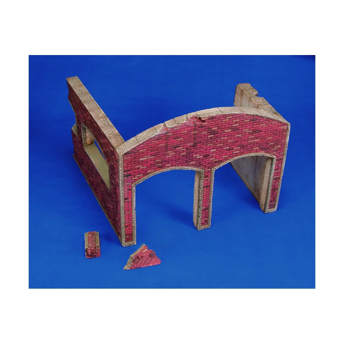 Destroyed Factory, 1/35 - Royal Model RM002