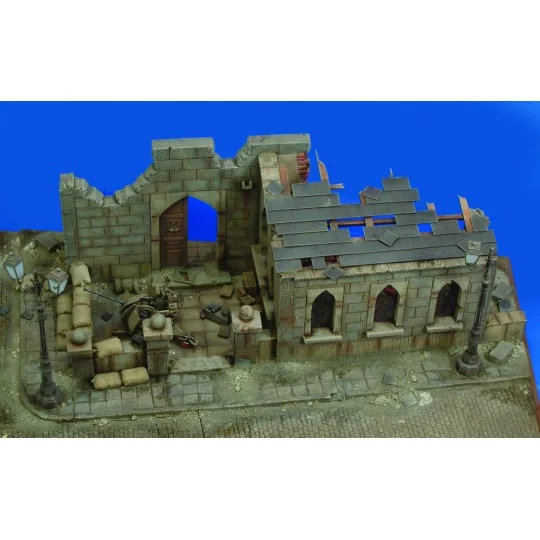 Church ruin, 1/35 - Royal Model RM012