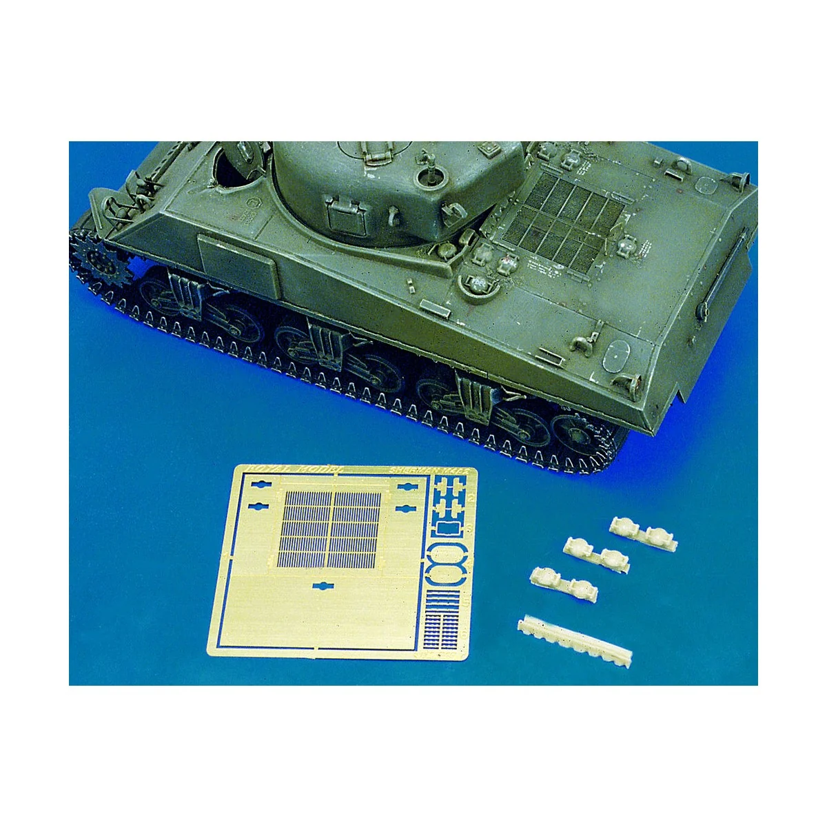 Sherman M4 A2, 1/35 - Royal Model RM049