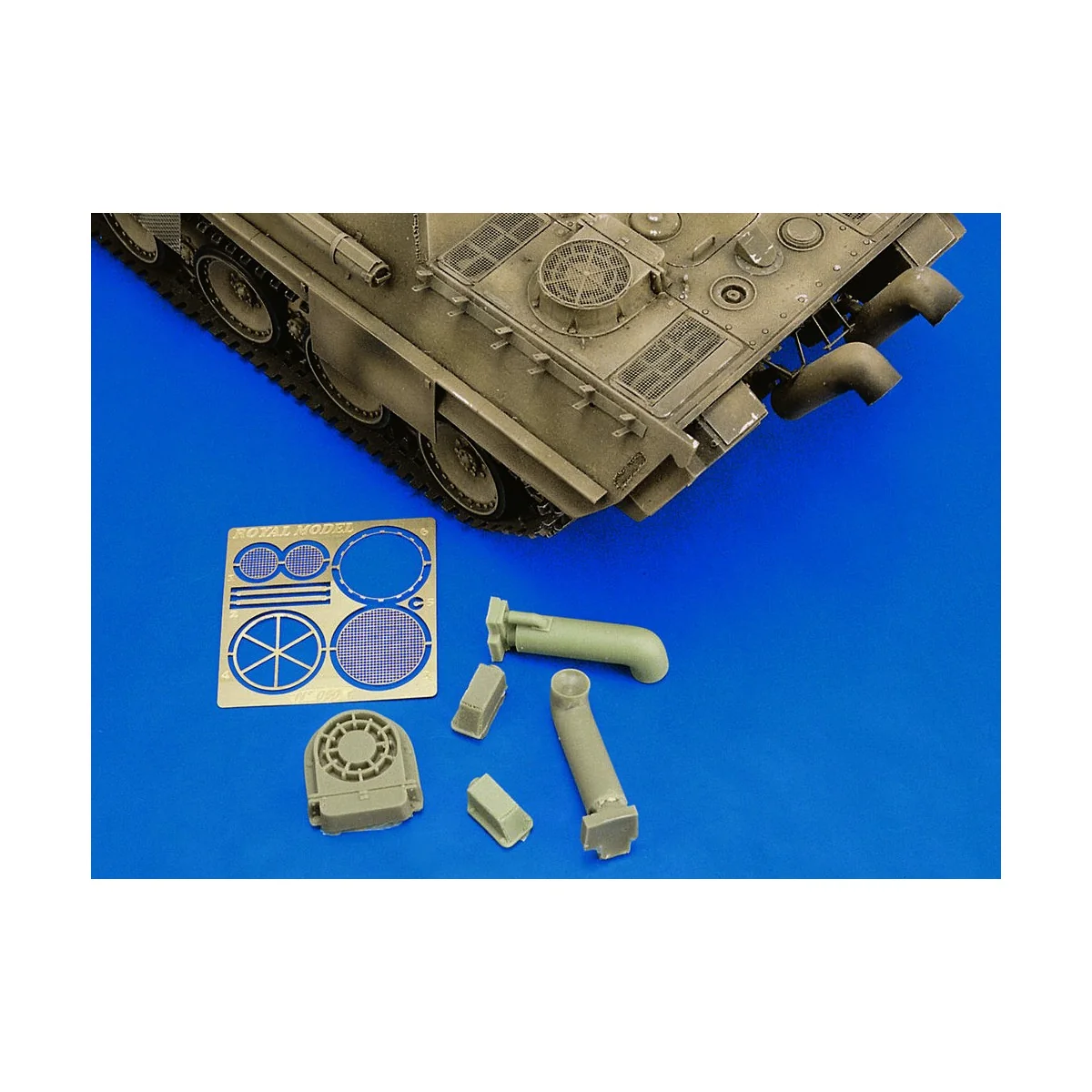 Exhaust mufflers panther family, 1/35 - Royal Model RM050
