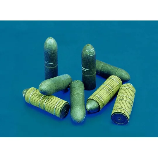 German 38 cm ammo Sturmtiger - Royal Model RM069