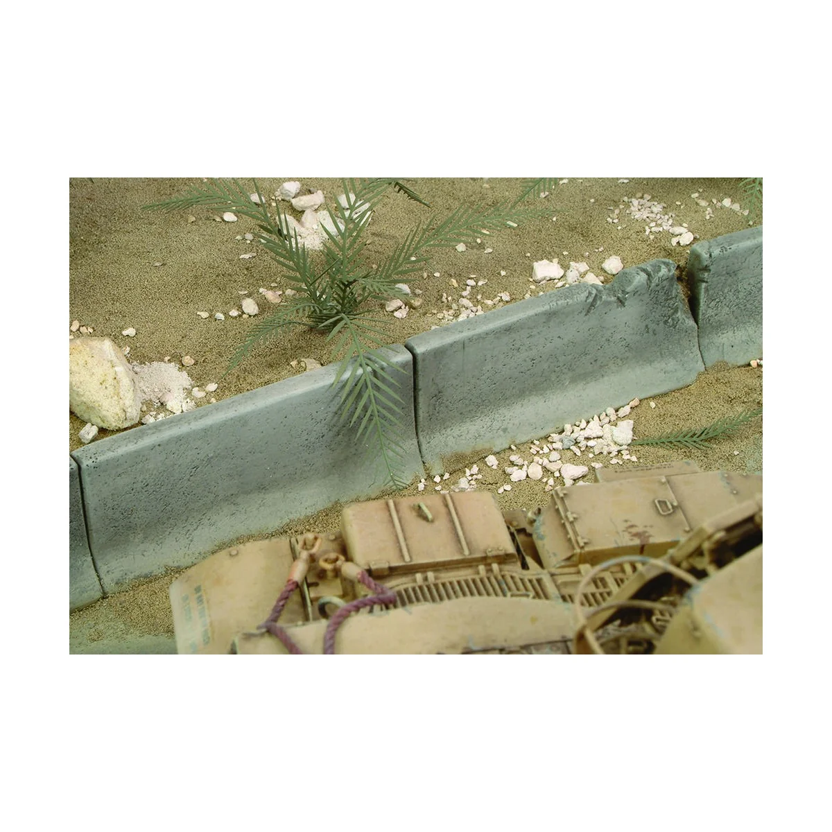 Road accessories n.1 - Royal Model RM084