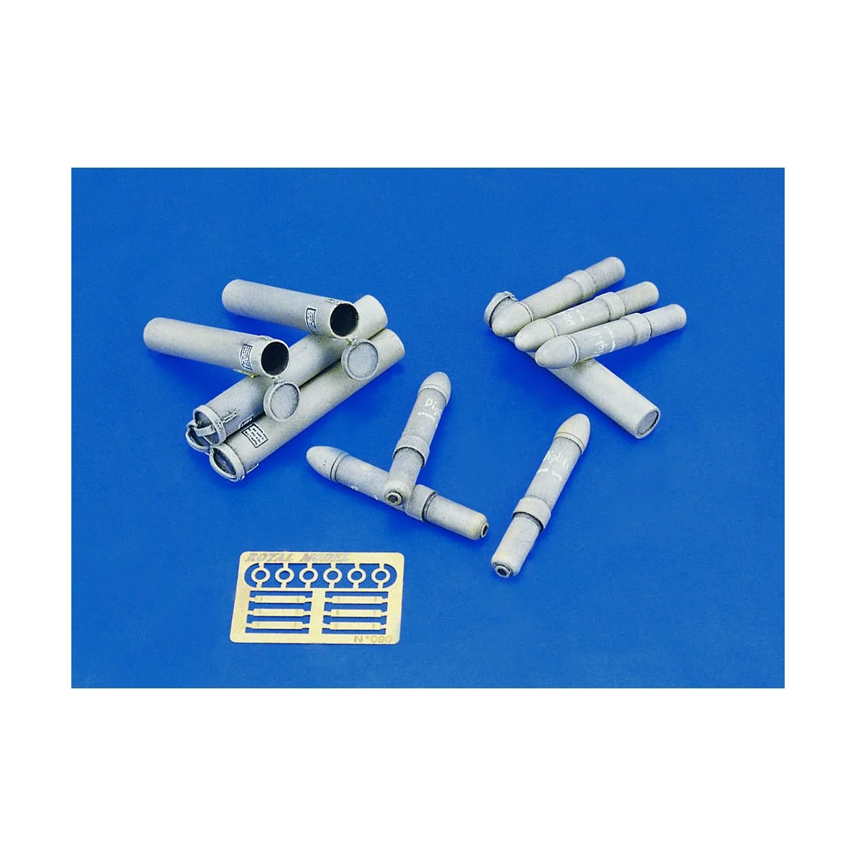 15 cm Panzerwefer 42 rockets, 1/35 - Royal Model RM090