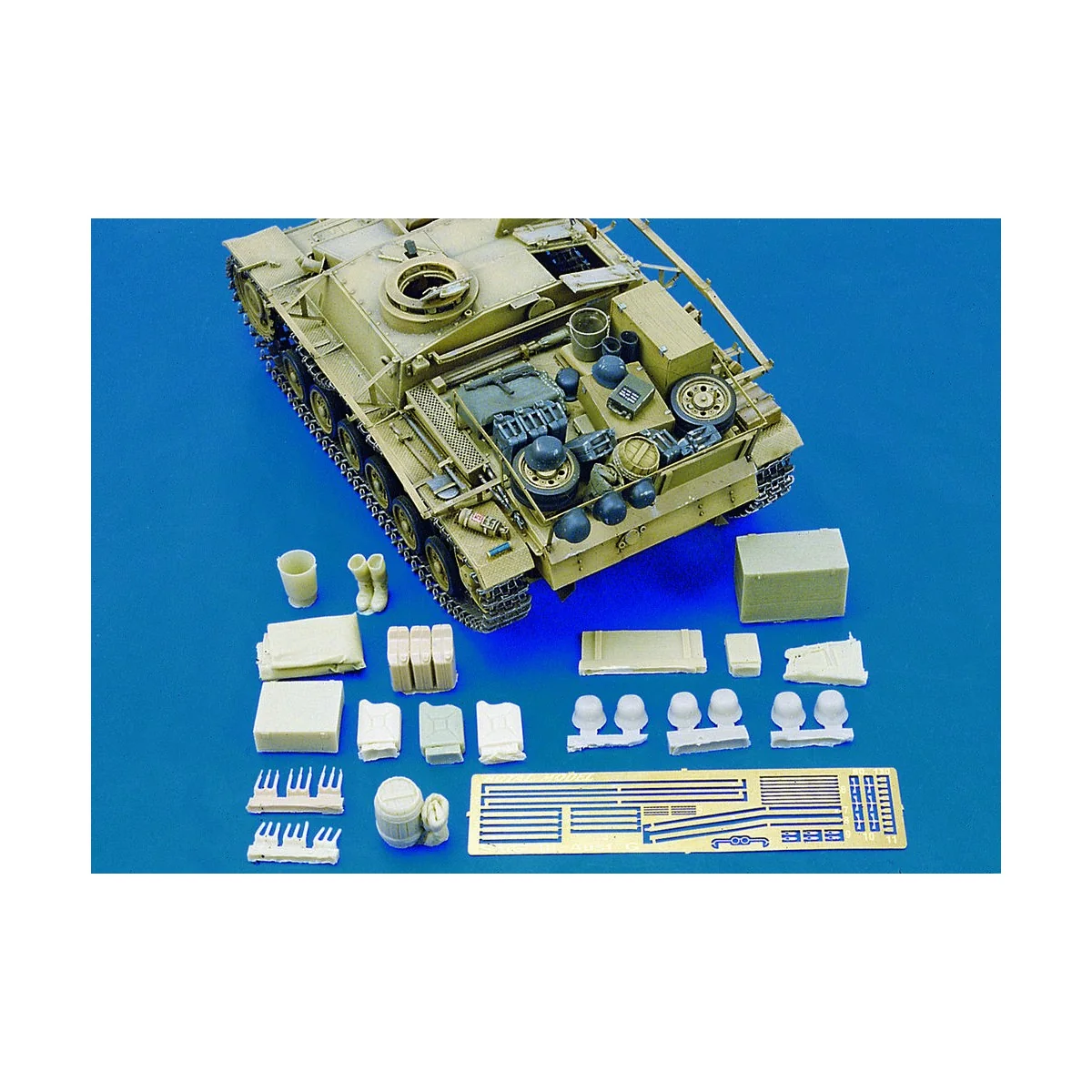 Stowage StuG G (Tamiya kit, 1/35 - Royal Model RM130