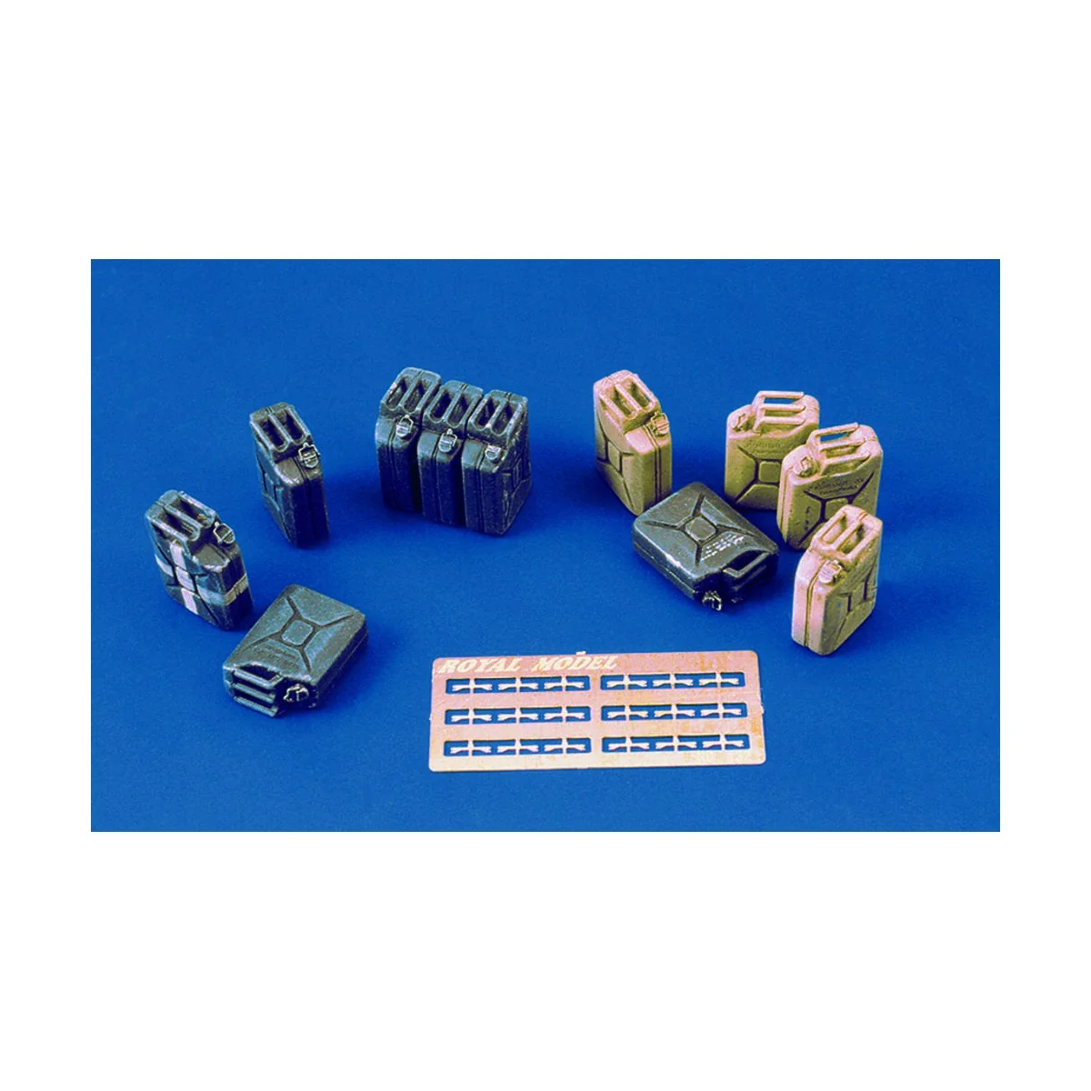 German WWII Jerricans, 1/35 - Royal Model RM132