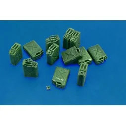 U.S. jerricans-WWII, 1/35 - Royal Model RM155