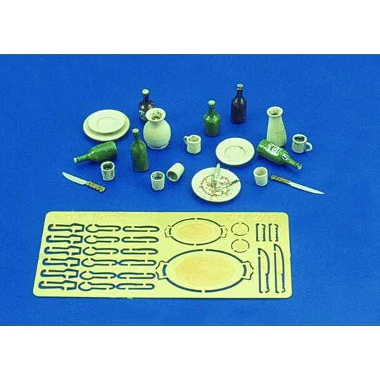 Kitchen accessories, 1/35 - Royal Model RM205