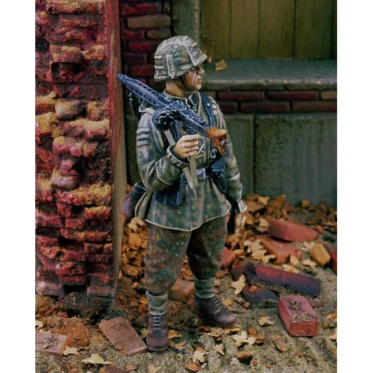 SS - Panzergranadier 12th SS Pz. Div. '44 - Royal Model RM209