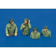 British tank crew-3/2 fig, - WWII, 1/35 - Royal Model RM231
