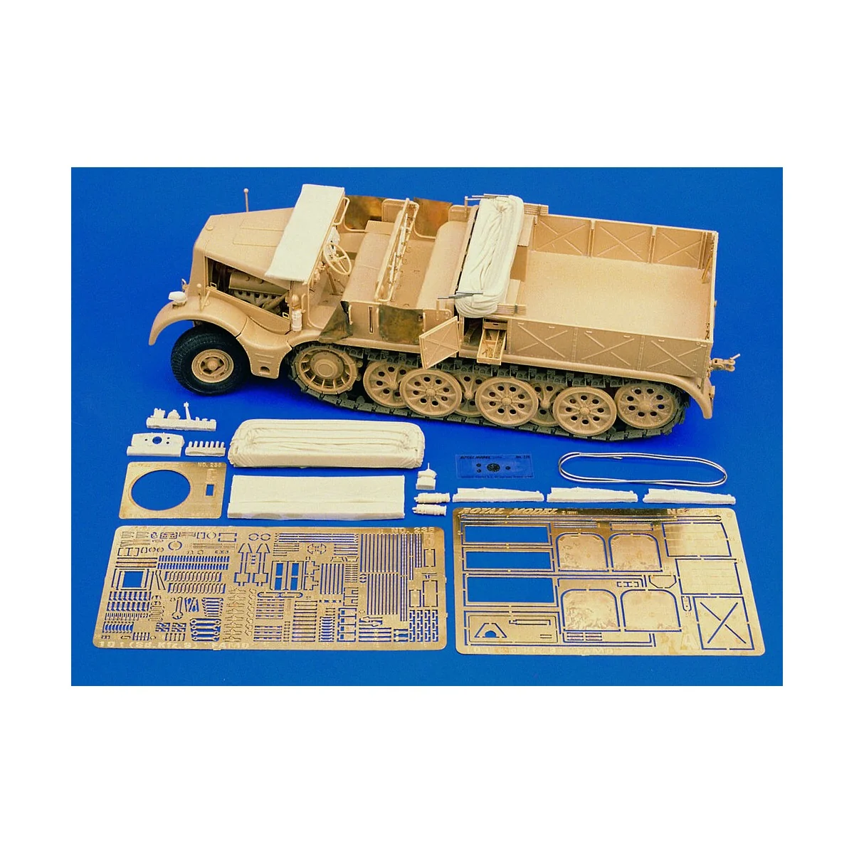 18 t (Sd. Kfz. 9) FAMO (for Tamiya kit) - Royal Model RM236