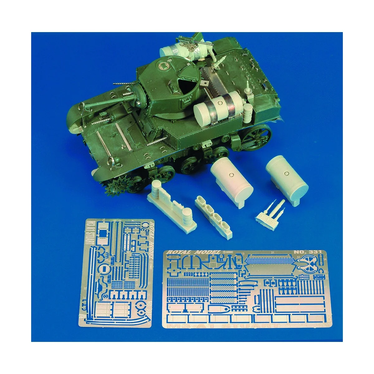 M3 A1 Stuart, 1/35 - Royal Model RM331