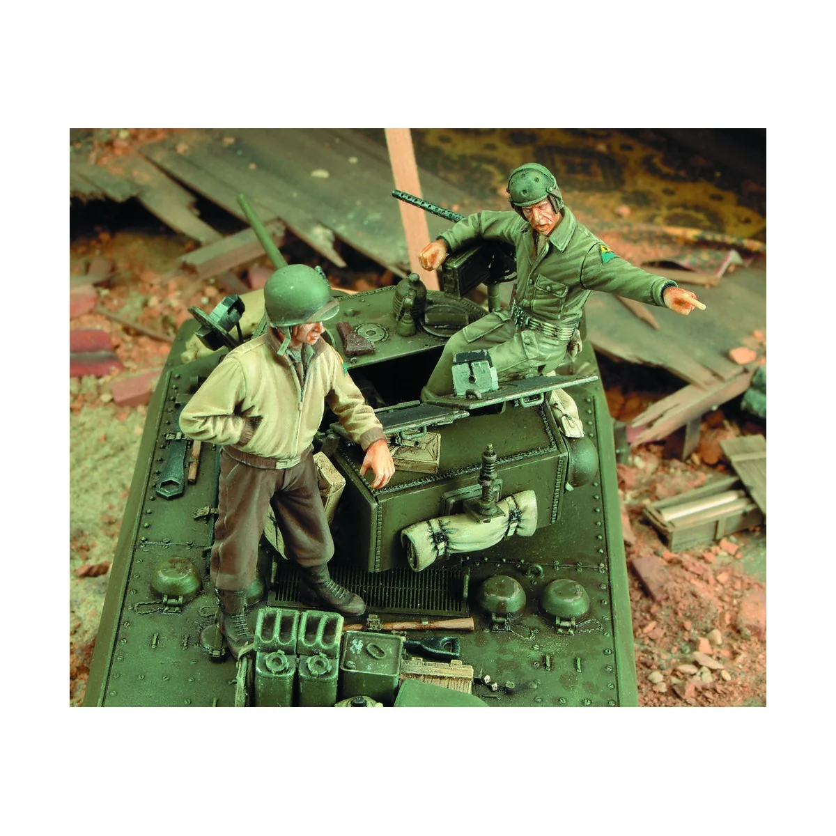 M3A3 Stuart Crew-WWII - Royal Model RM336