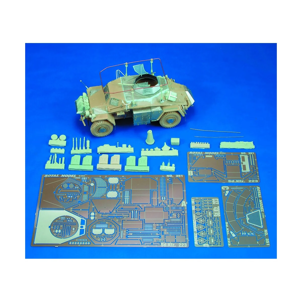 Sd.Kfz. 223 (for Tamiya kit), 1/35 - Royal Model RM351