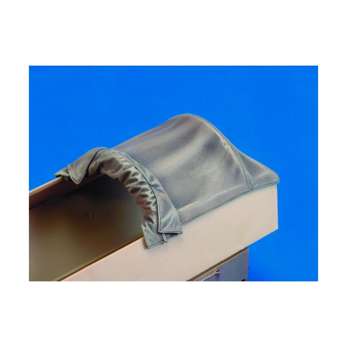 Canvas Cover Sd. Kfz. D-No. 1 - Royal Model RM378