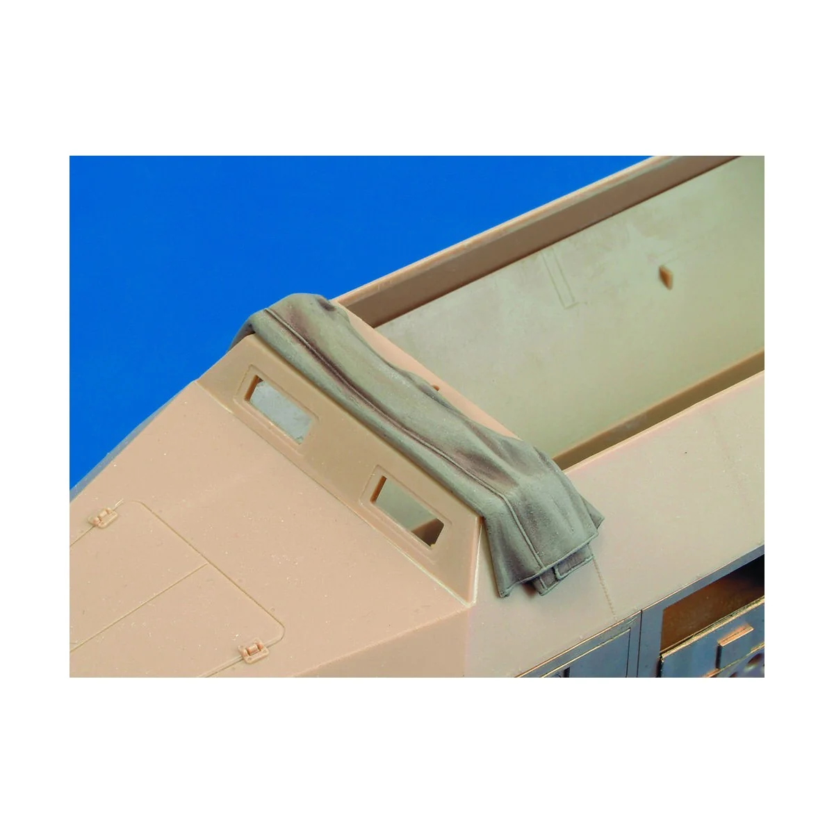 Canvas Cover Sd. Kfz. D-No. 2 - Royal Model RM379