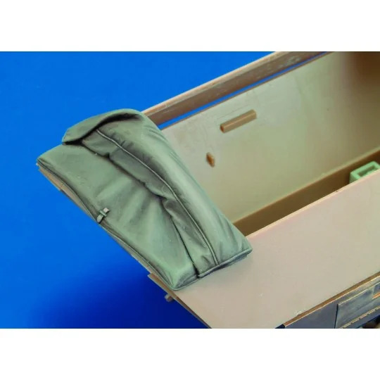 Canvas Cover Sd. Kfz. D-No. 3, 1/35 - Royal Model RM388