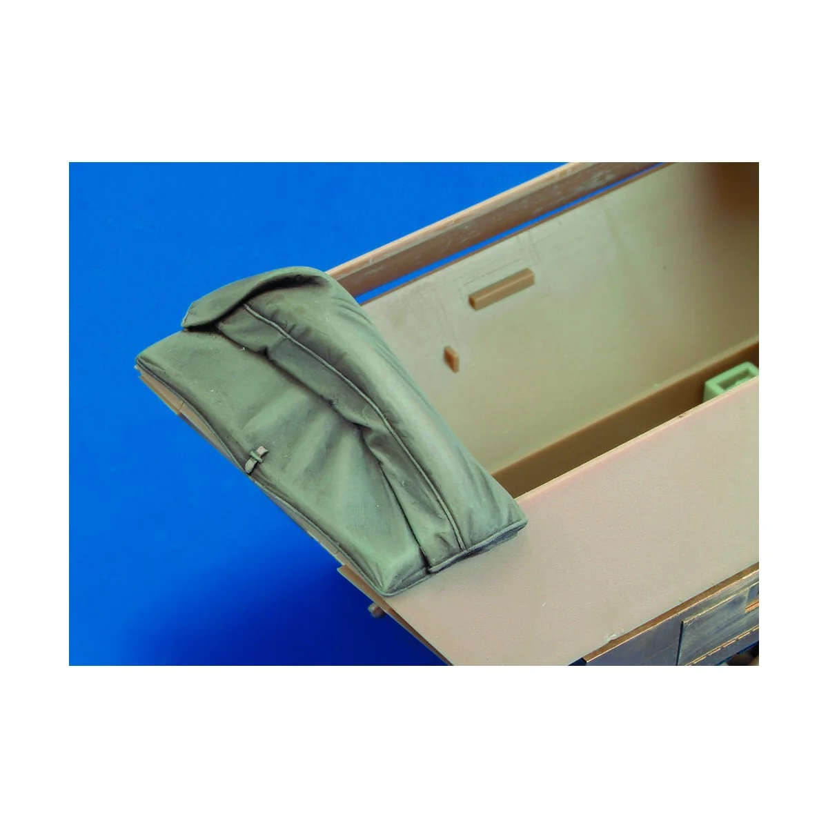 Canvas Cover Sd. Kfz. D-No. 3 - Royal Model RM388