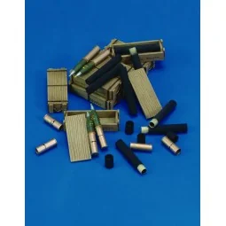 105 mm Ammo with Cases - Royal Model RM424
