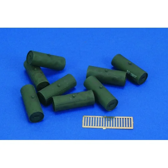 Fuel Tanks Russian tanks-WWII - Royal Model RM499