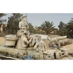 Pz. Kpfw. IV Ausf. E Crew, 1/35 - Royal Model RM506