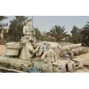 Pz. Kpfw. IV Ausf. E Crew, 1/35 - Royal Model RM506