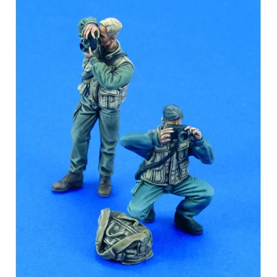 Photographers, 1/35 - Royal Model RM508
