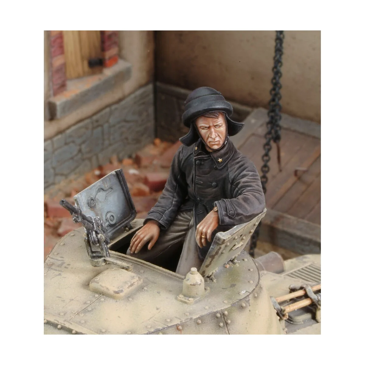 M13/40 Tanker-WWII, 1/35 - Royal Model RM546