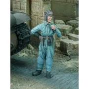 Russian Tanker at rest -WWII, 1/35 - Royal Model RM550