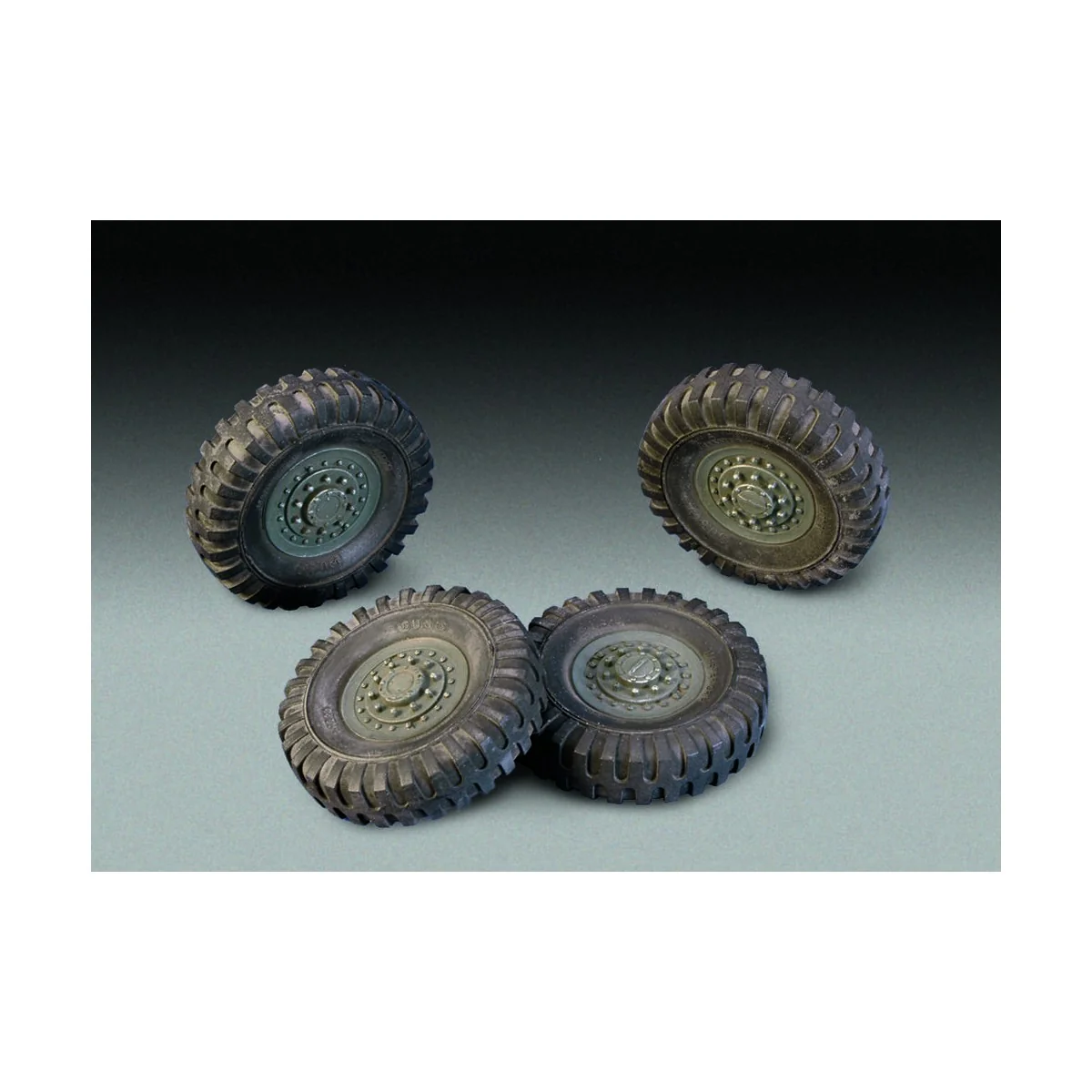 Wheels Staghound (for Italeri/Bronco kit - Royal Model RM558