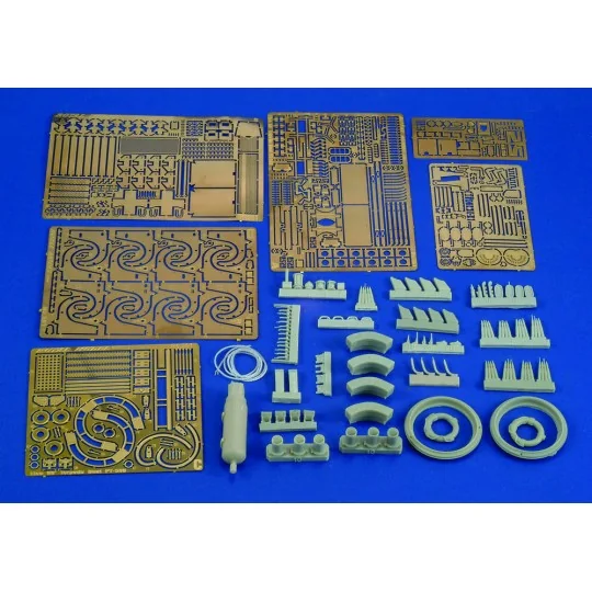 Elco 80' Torpedo Boat PT-596, 1/35 - Royal Model RM561