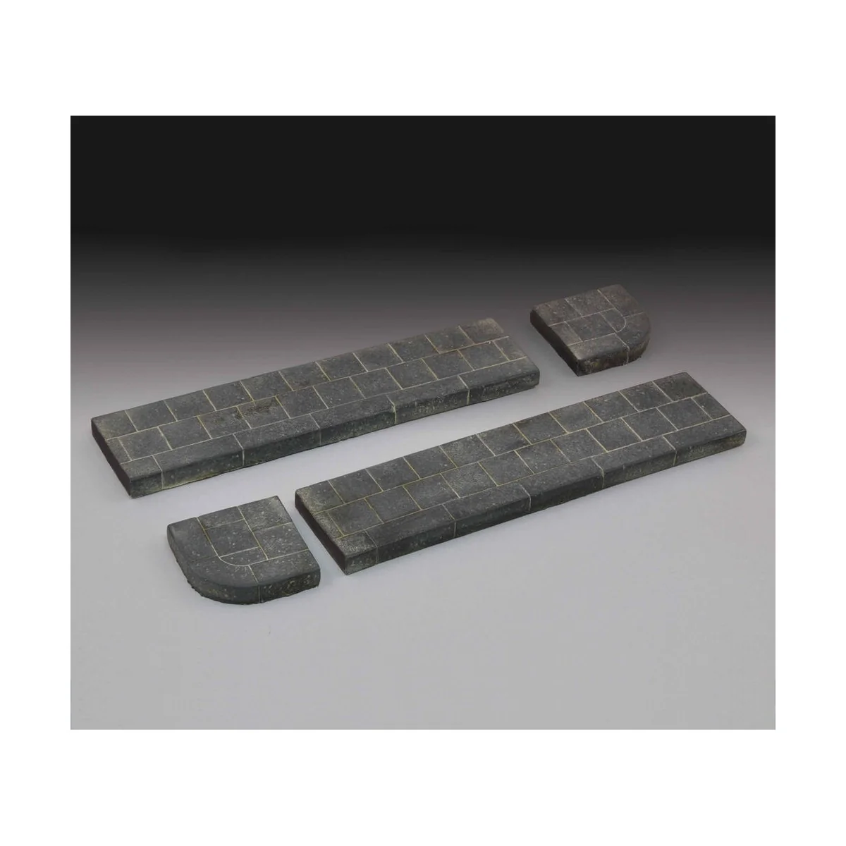 Italian sidewalk, 1/35 - Royal Model RM570