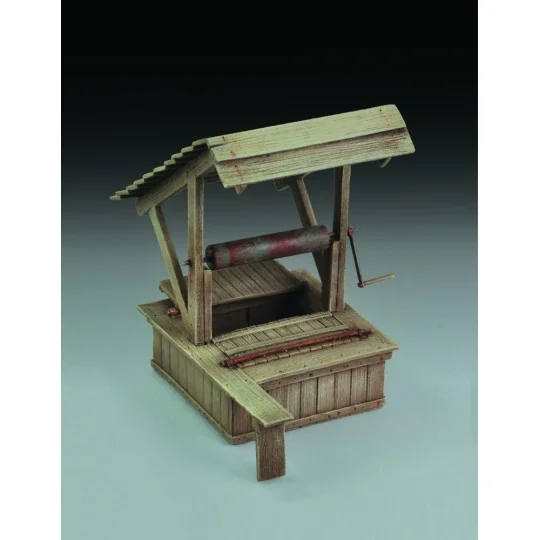 East European Well, 1/35 - Royal Model RM572