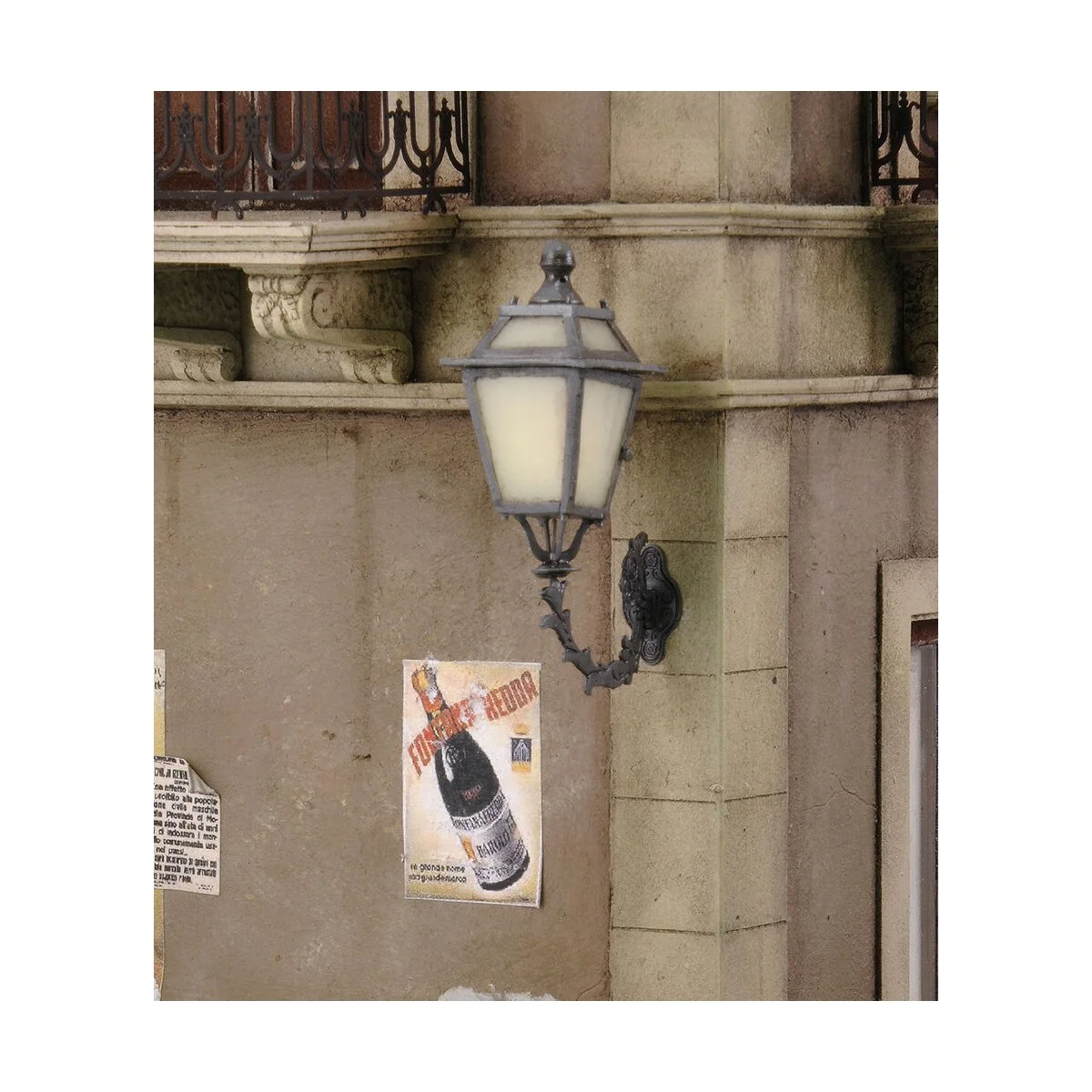 Lamp on wall - Royal Model RM581