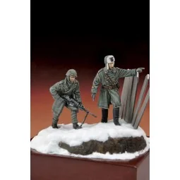 Italian infantryman and officer 'Russia 1943' - Royal Model RM589