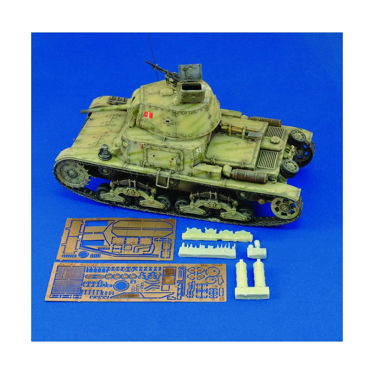 Carro armato M13/40 & M40 - Royal Model RM596
