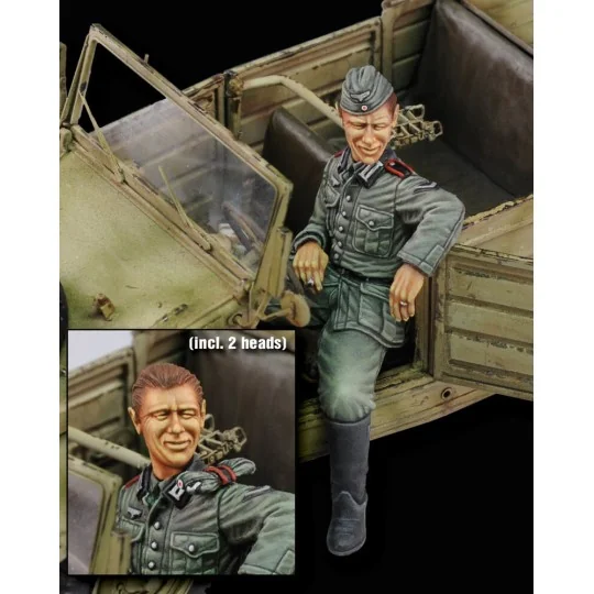 Kubelwagen driver 'incl. 2 heads', 1/35 - Royal Model RM608